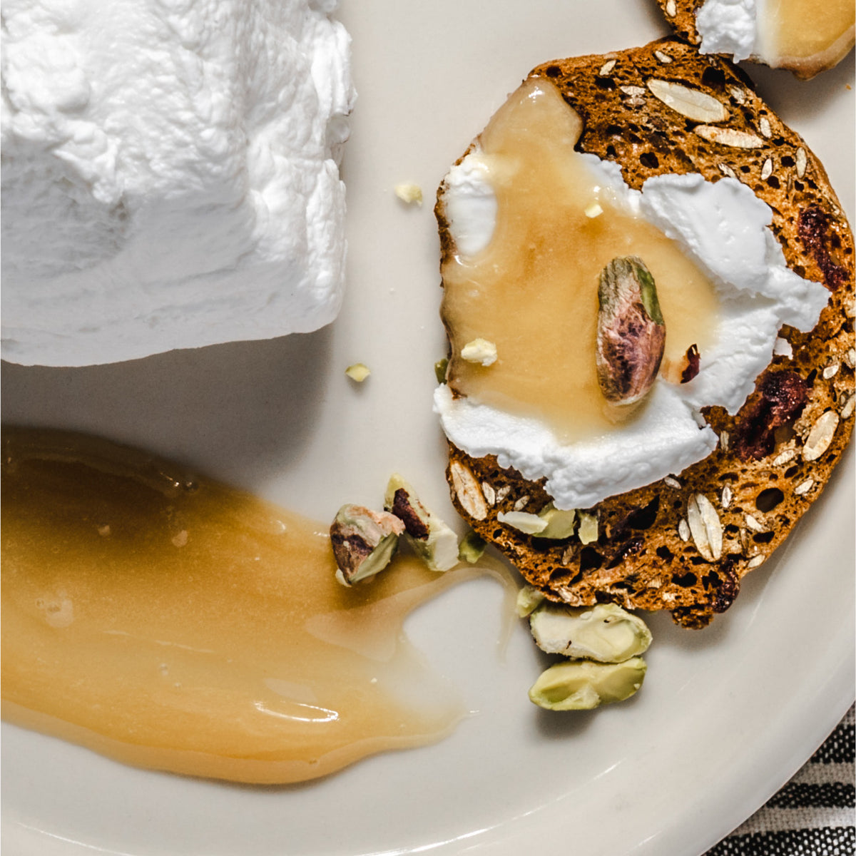 1839 Honey Manuka Honey